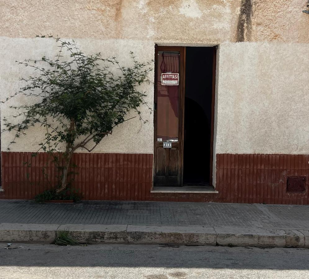 La Casa Di Luciano San Vito Lo Capo Centro Apartment ภายนอก รูปภาพ